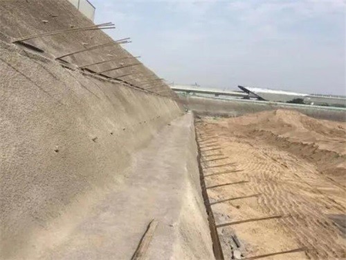 阳江河道边坡加固